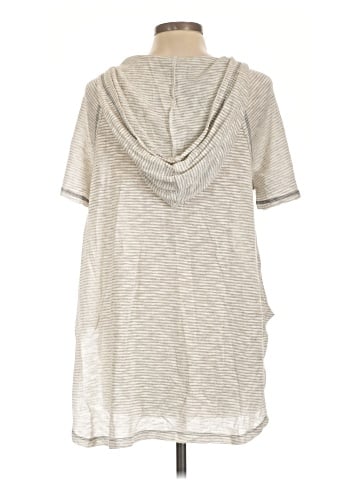 Young Essence Short Sleeve T-Shirt (view 2)