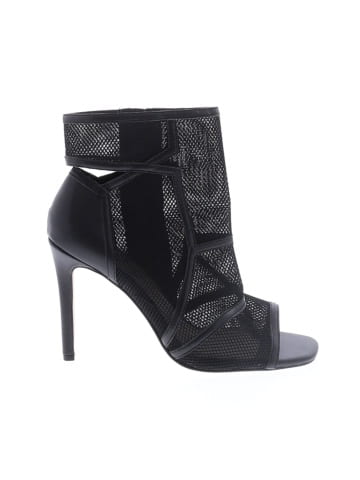 Jessica Simpson Sandals (view 1)