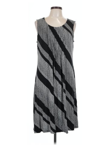 Croft & Barrow Casual Dress (view 1)