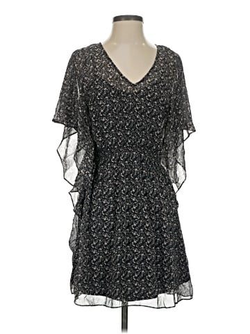 Eliot Casual Dress (view 1)