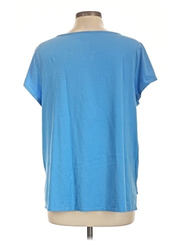 Liv Short Sleeve T-Shirt (view 2)