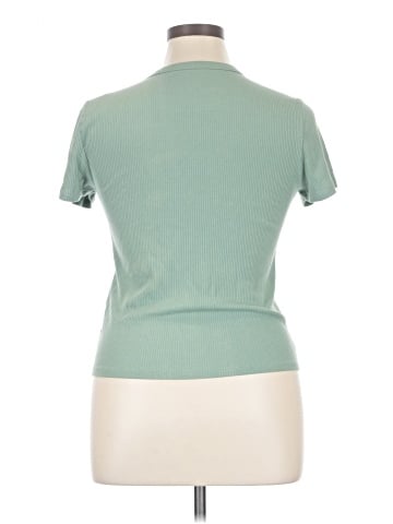 American Eagle Outfitters Short Sleeve T-Shirt (view 2)