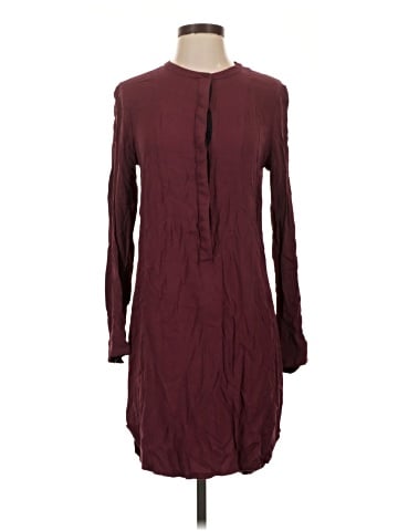 Old Navy Casual Dress (view 1)