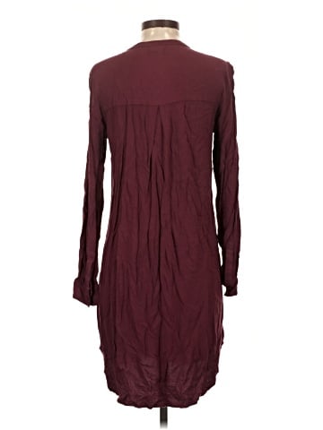 Old Navy Casual Dress (view 2)