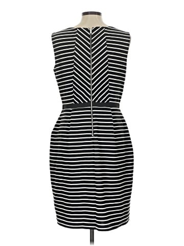 Ivy & Blu Casual Dress (view 2)