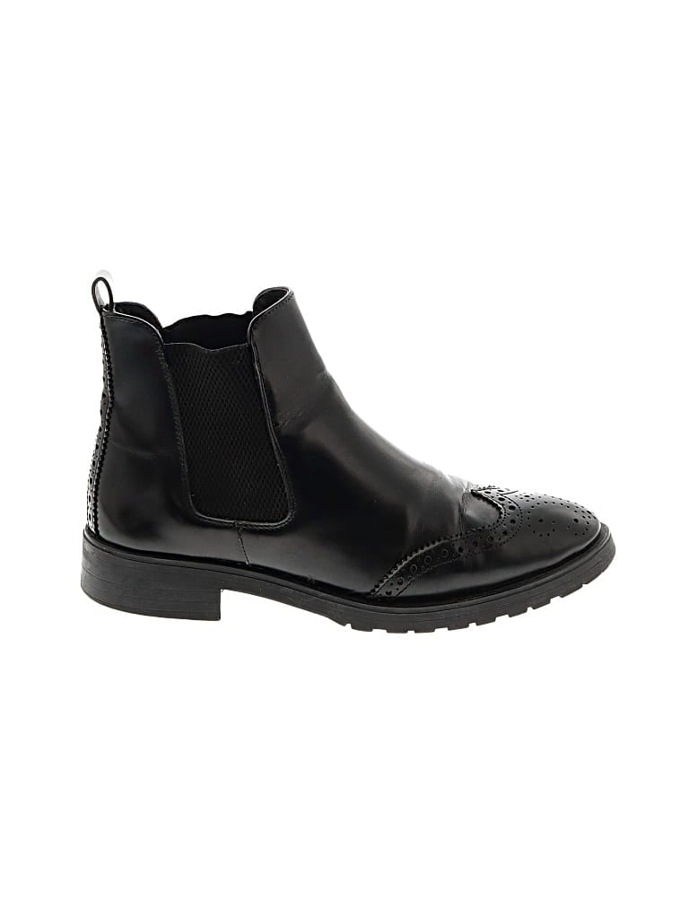 Pre-owned Massimo Dutti Ankle Boots In Black