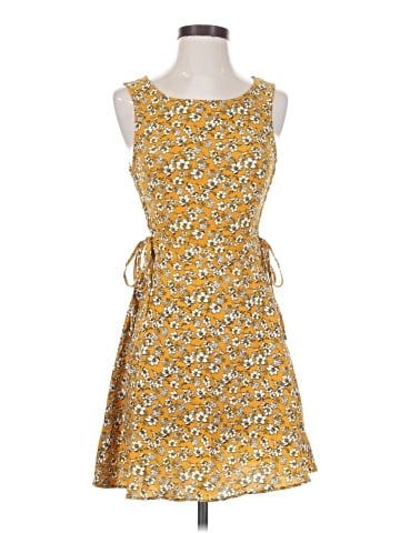 Divided by H&M Casual Dress (view 1)