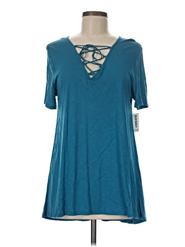 Old Navy Short Sleeve T-Shirt (view 1)