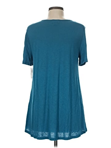 Old Navy Short Sleeve T-Shirt (view 2)