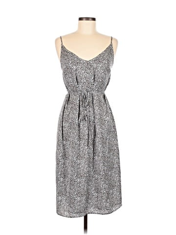 Cupcakes & Cashmere Casual Dress (view 1)