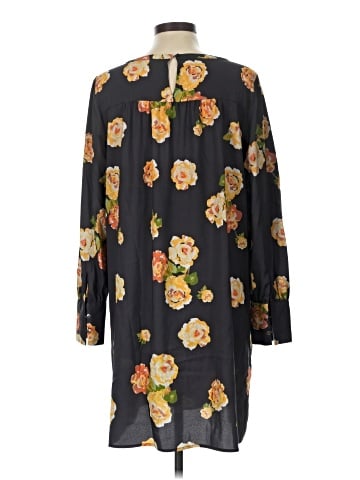 Ann Taylor LOFT Casual Dress (view 2)