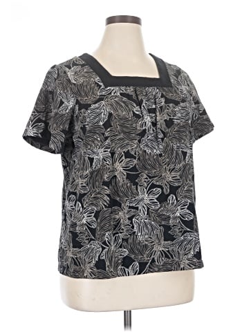 Croft & Barrow Short Sleeve T-Shirt (view 1)