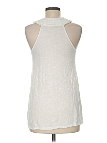 Mystree Sleeveless T-Shirt (view 2)