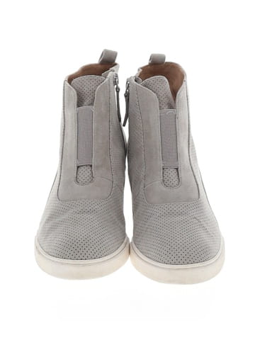 Linea Paolo Ankle Boots (view 2)