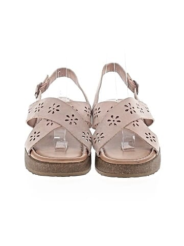 Old Navy Sandals (view 2)