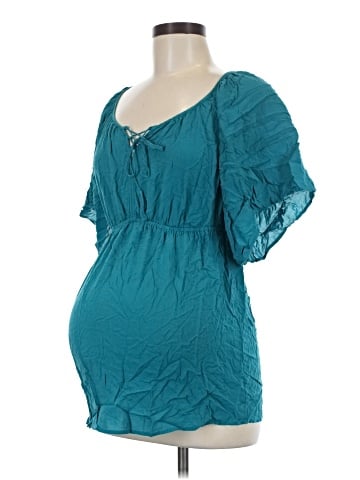 A Pea in the Pod 3/4 Sleeve Top (view 1)
