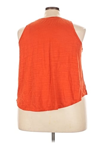 Secret Treasures Sleeveless T-Shirt (view 2)