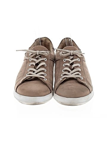 Studio Sneakers (view 2)
