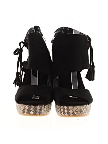 Unbranded Wedges (view 2)