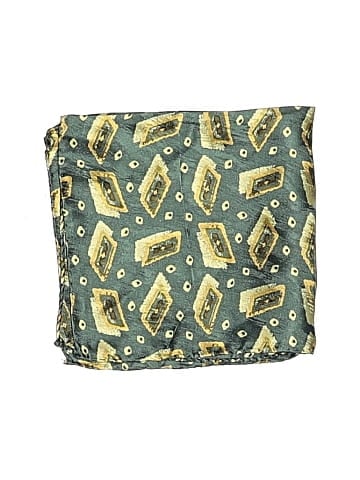 Unbranded Scarf (view 2)