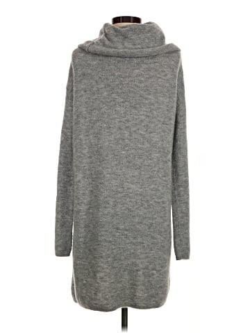 BB Dakota Turtleneck Sweater (view 2)