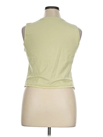 Danskin Sleeveless T-Shirt (view 2)
