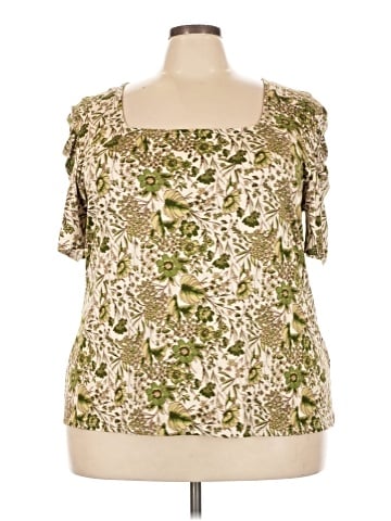 Socialite Short Sleeve Blouse (view 1)