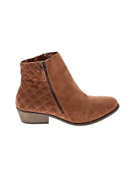 White Mountain Ankle Boots