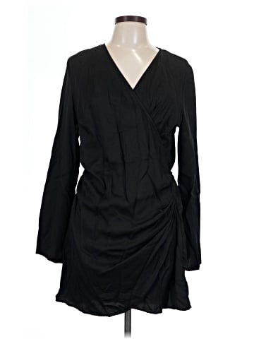 H&M Casual Dress (view 1)