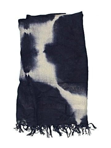 Carolina Amato Scarf (view 2)