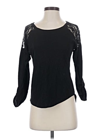 Bobbie Brooks Long Sleeve Top (view 1)