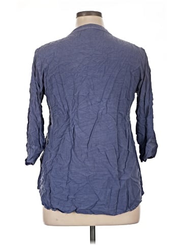 Cute Options 3/4 Sleeve Button-Down Shirt (view 2)