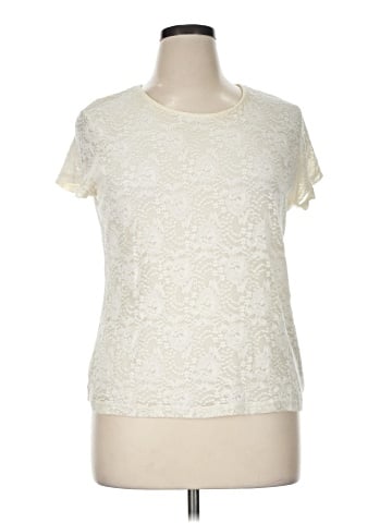 Croft & Barrow Short Sleeve T-Shirt (view 1)
