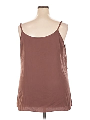 City Chic Sleeveless Top (view 2)