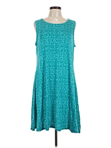 Croft & Barrow Casual Dress (view 1)