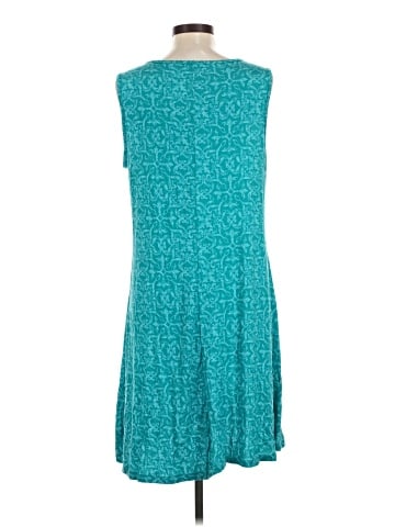 Croft & Barrow Casual Dress (view 2)