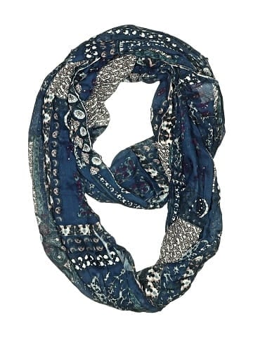 Lulu Scarf (view 1)