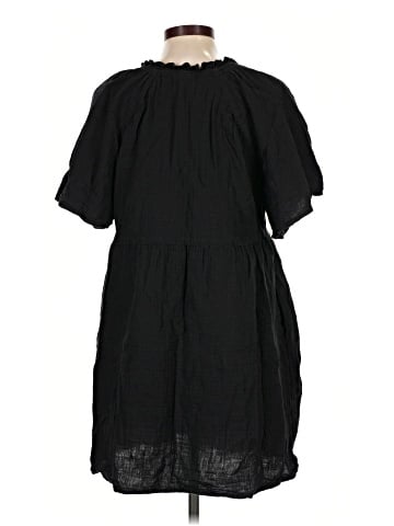 Old Navy Casual Dress (view 2)