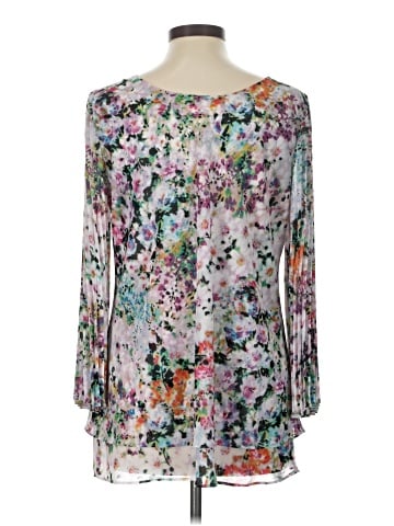 Hot In Hollywood 3/4 Sleeve Blouse (view 2)