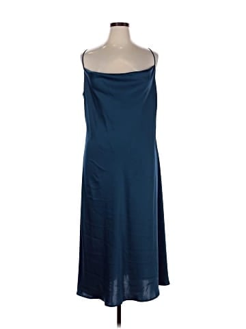 Banana Republic Factory Store Casual Dress (view 1)