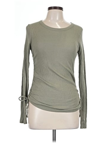 Victoria's Secret Pink Long Sleeve T-Shirt (view 1)