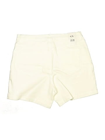 Gloria Vanderbilt Shorts (view 2)