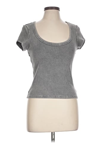 Victoria's Secret Pink Short Sleeve T-Shirt (view 1)