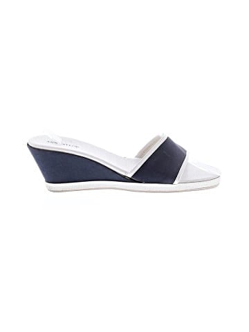 Ann Taylor Wedges (view 1)