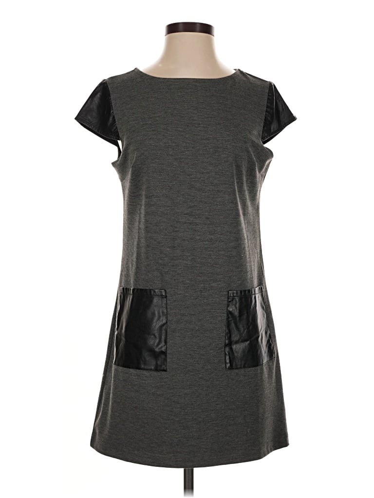 Pre-owned Mud Pie Casual Dress In Gray