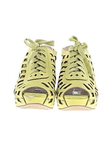 Rouge Wedges (view 2)