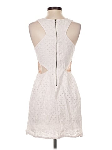 American Eagle Outfitters Casual Dress (view 2)