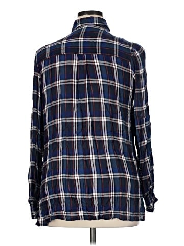 Max Studio Long Sleeve Button-Down Shirt (view 2)