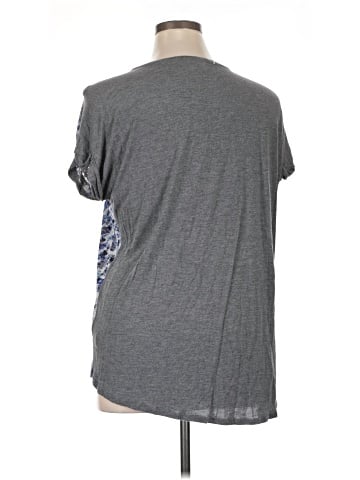 TWO by Vince Camuto Short Sleeve T-Shirt (view 2)
