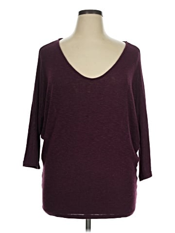 Laila Jayde 3/4 Sleeve T-Shirt (view 1)